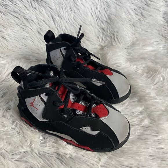 Air Jordan True Flight Black/Gray/Red Sneakers - Picture 3 of 6